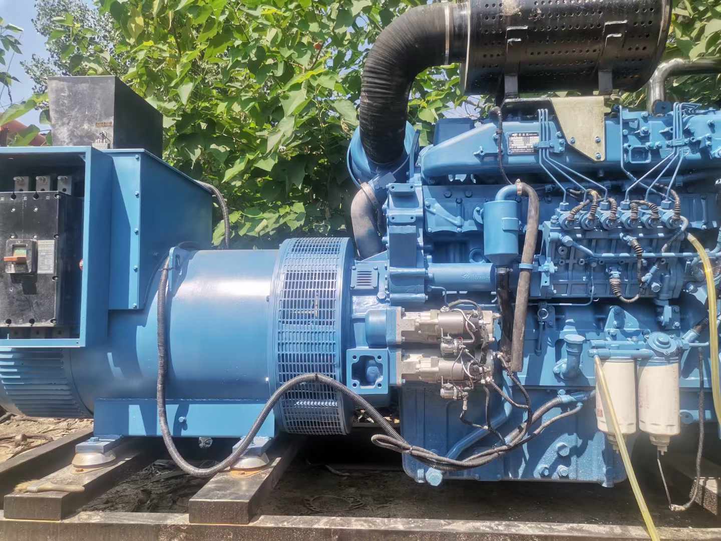 黄岛详细说明降低 800kW 柴油发电机输出电流波动的方法