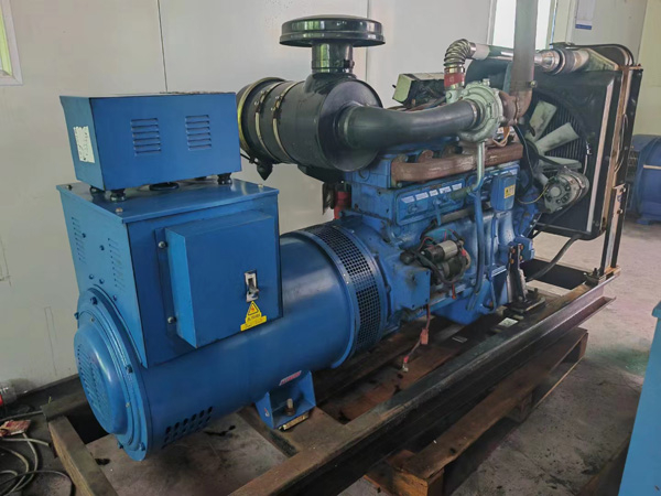 黄岛100kW柴油发电机组使用多级机油有哪些优缺点？